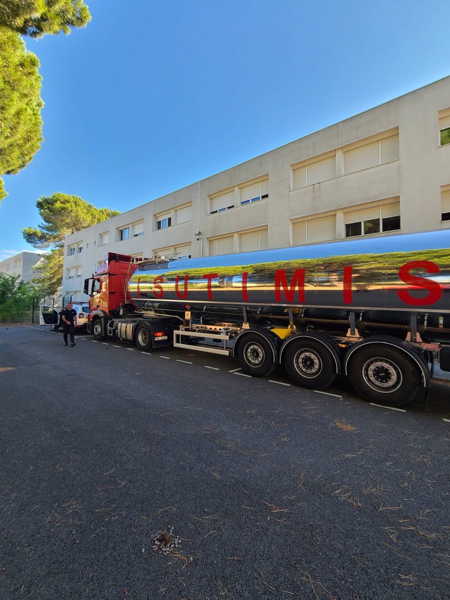 Dans la continuité des modules polonais et autrichiens, l'Ensosp accueille en ce moment des #pompiers roumains 🇪🇺🇷🇴 🇫🇷
 ✔partage de la culture opérationnelle,
✔️appui préventif feu de forêt,
✔️appui opérationnel si besoin 🔥 
<a href="/eu_echo/">EU Civil Protection & Humanitarian Aid 🇪🇺</a> <a href="/SecCivileFrance/">Sécurité Civile</a>