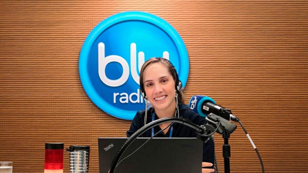 Matador000's tweet photo. - Bienvenida a mañanas Blu, ¿con quién tenemos el gusto de hablar?
- Con Esperancita Villegas, es para participar en el concurso de "en cuantas partes desmembraron al chico que encontraron esta mañana" 
yo digo que fueron 6 partes.
- Fueron 7 partes
- Qué lastima.
@BluRadioCo https://t.co/Bjhw4MJFYl