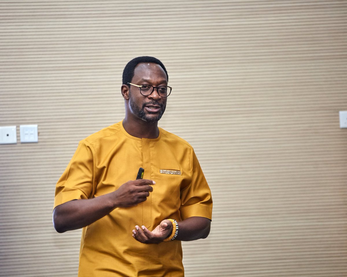 Databank Research tweet media