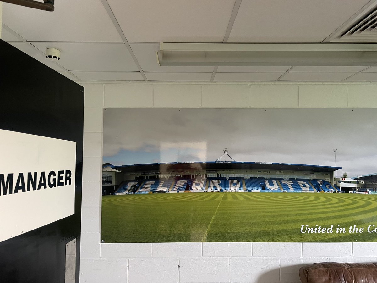⚫️⚪️ Thanks to our sponsors at <a href="/CDP_Printing/">CDP Printing</a> who have given our tunnel area a fresh look ahead of the start of the new season. 

#RiseAgain 🦌

cdp-printing.co.uk
