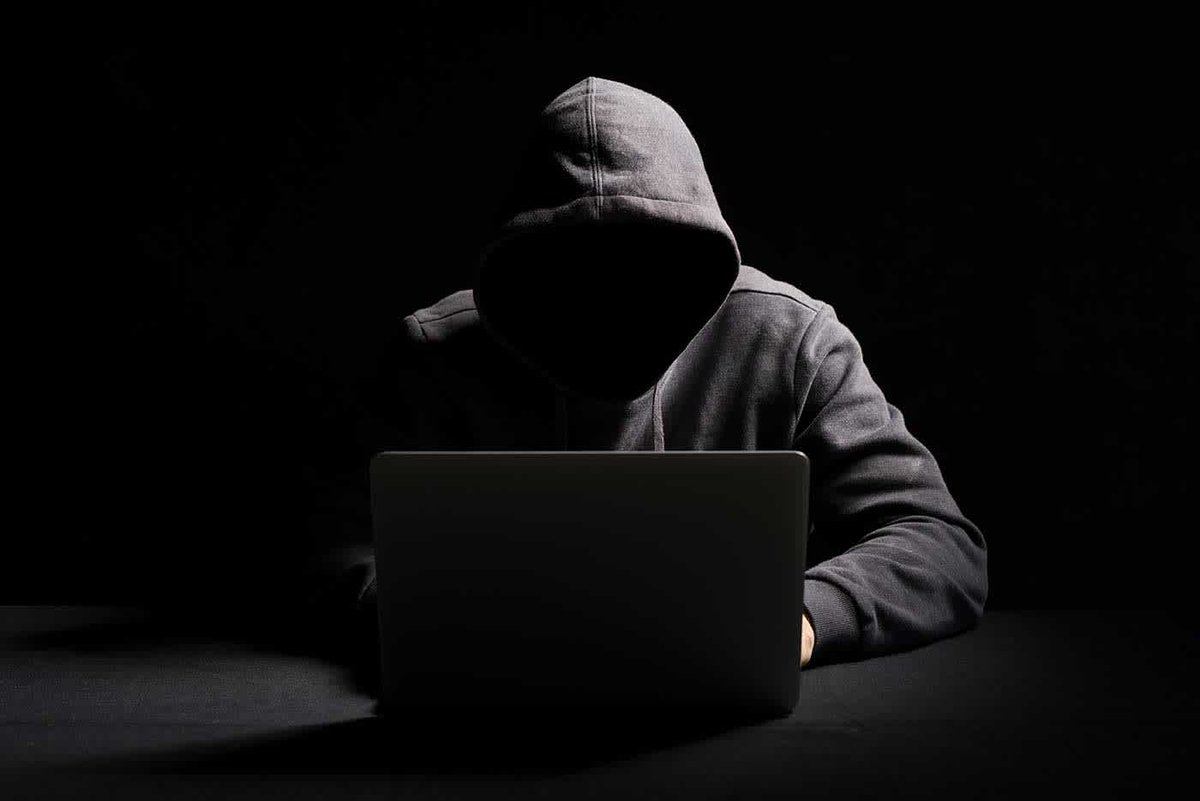 KenalKripto's tweet photo. Waspada!

praktek phising lagi subur.
phising = upaya hacker ambil alih akun email dan sosmed kita.

targetnya? semua pengguna internet.
apalagi kalau kamu main kripto.

ini caraku tangkal phising akun sosmed ku.
semoga bantu kamu.

kunci perlindungan ada di akun email kita.

kenapa?
karena semua sosmed masih terapkan fitur 'recovery via email'.
jika akun email kita aman, maka akun sosmed kita juga aman (semoga).

Dua cara yang aku pakai amankan akun email ku:

a. aktifkan fitur '2 step verification.'
dan 'passkey'
dan 'authenticator'
dan 'google prompt' (butuh device extra seperti laptop atau hp kedua)

semua fitur ini lebih aman karena 
metode recovery pakai device fisik kita yang lain.

Lalu setelah fitur a sudah jalan,

b. non-aktifkan fitur 'recovery phone' dan 'recovery email'.
metode ini rawan bobol saat ini.
khususnya 'recovery phone'.

hacker biasa pakai metode 'sim swap' untuk rebut akses ke nomor hp kita
lalu, hacker bisa pakai fitur 'recovery phone' untuk akses akun email kita.

kamu bisa temukan semua fitur di dalam akun gmail
masuk 'manage your google account.'
masuk 'security'.

Salam tangkal phising guys...

PS; kamu masih rasa kurang aman?
Angga pakai metode extra aman,

yaitu hardware fisik khusus 'security key'.
senggol @anggaandinata