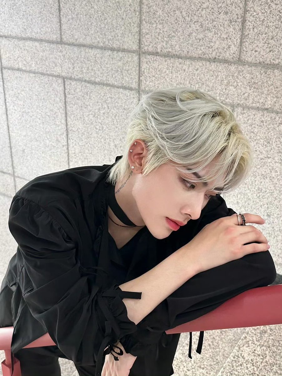 NO FILTER VER OMG HES INSANE