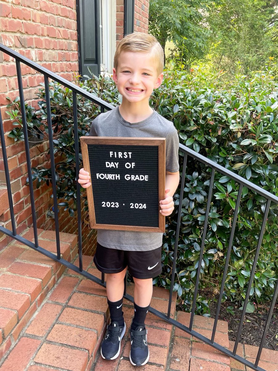 BoBrison_WFHS's tweet image. Excited for the first day of school! #FCS2324