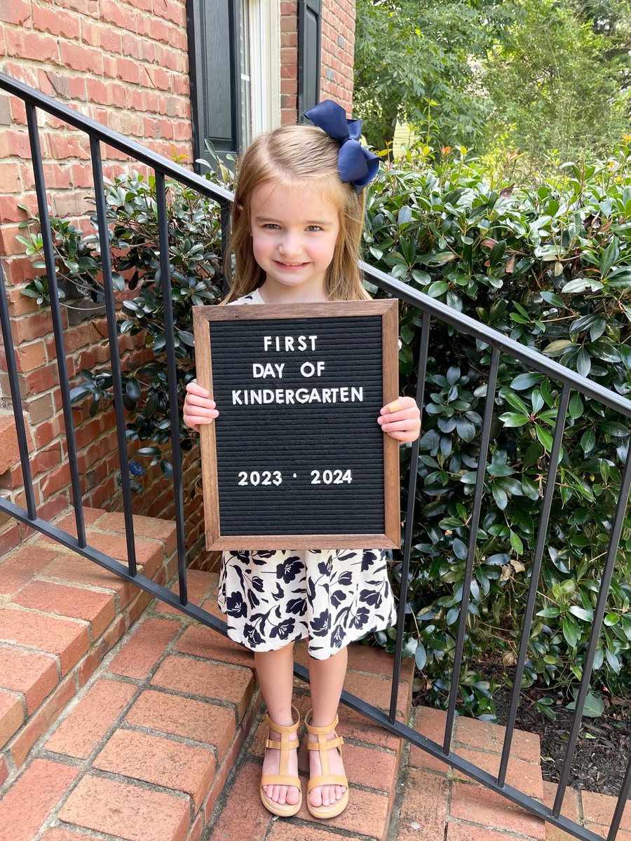 BoBrison_WFHS's tweet image. Excited for the first day of school! #FCS2324