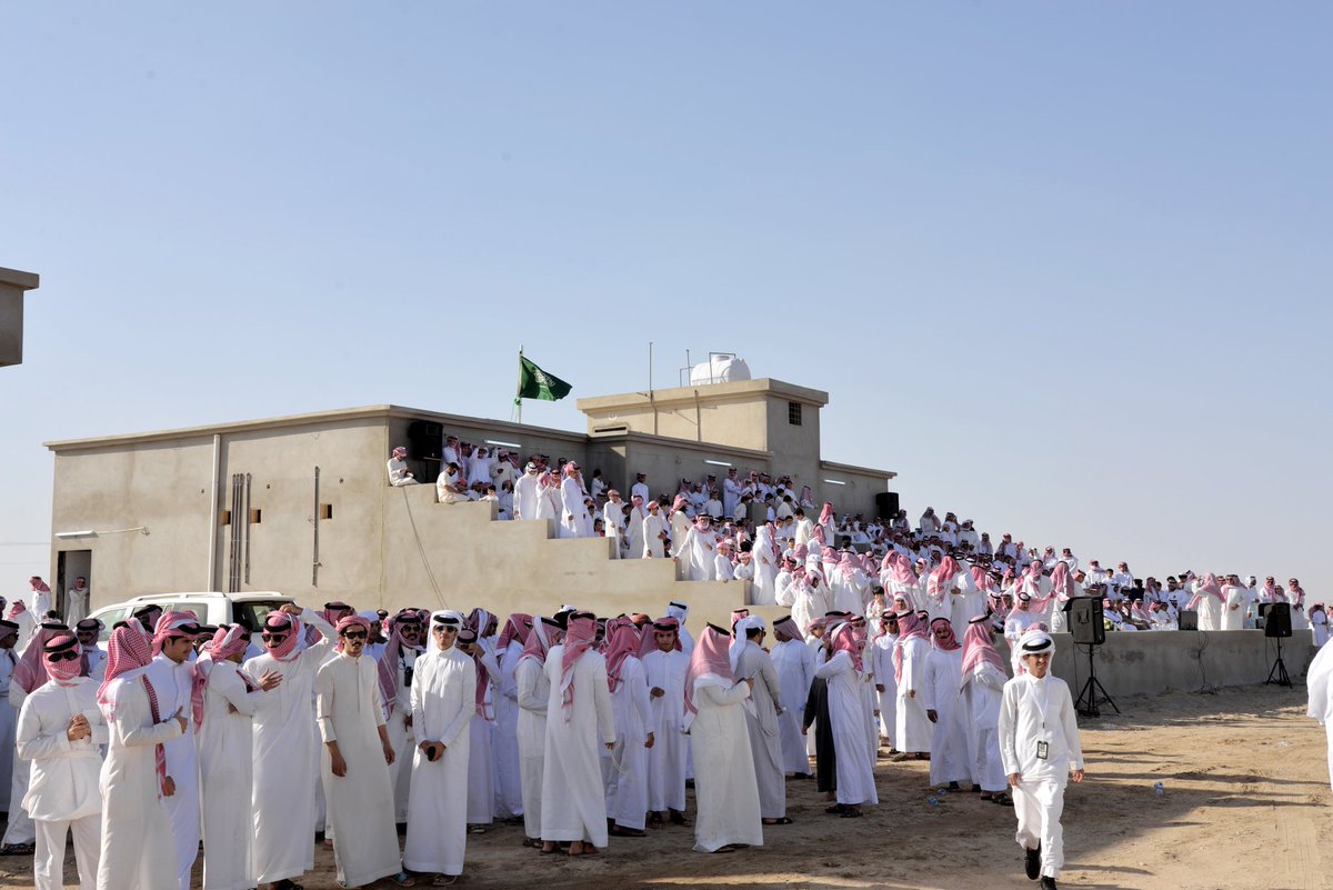 Algarif_40's tweet photo. صور من حفل الإفتتاح والسباق الأول للميدان على دعم مالك الخيل المعروف الأستاذ فالح مطلق السبيعي https://t.co/NluxRfDD00