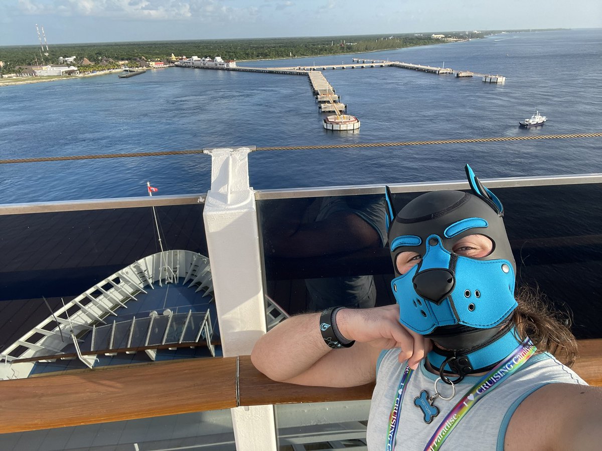ThePupCyan's tweet photo. Got this one as we were leaving Cozumel port Tuesday evening. https://t.co/H4CmvEOs7x