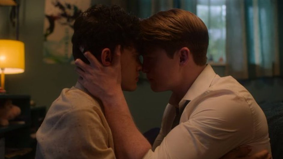 legalize_lizrds's tweet photo. nick didn’t even have to say i love you this right here. is a love confession. telling ur partner that despite the deepest turmoils in their mind that they see you and want to be let in and just. ADORE every part of you from you hair to eyes to ur silly silly brain. https://t.co/Ct4q2g8PJ0