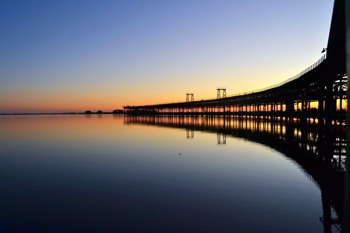 NickLovesSpain's tweet photo. Tucked away in the southwest corner of Spain is the charming city of Huelva.

Whose province was the starting point of Christopher Columbus's first voyage to the New World in 1492.

Here's all you need to know for your next visit:

(a 🧵) https://t.co/TYrwDire45