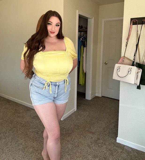 🌼🌼🌼 https://t.co/DjG66wP062