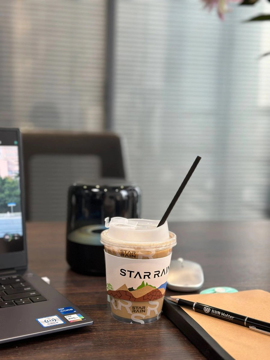 alice_alice982's tweet image. “Work hard, dream big.”🤜🏻🤛🏻