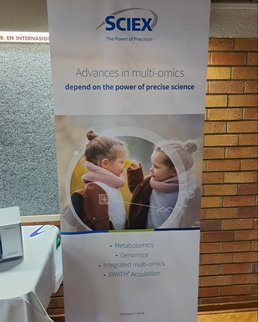 SCIEXnews's tweet photo. Exciting insights in metabolomics! Christian Baumann showcased deep profiling using #ZenoTOF7600 & innovative workflows at the Metabolomics Data Processing and Analysis Workshop by Metabolomics South Africa (MSA). π± #Metabolomics #ZenoRevolution #DataAnalysis #SCIEXπ https://t.co/c0gFu0bf40