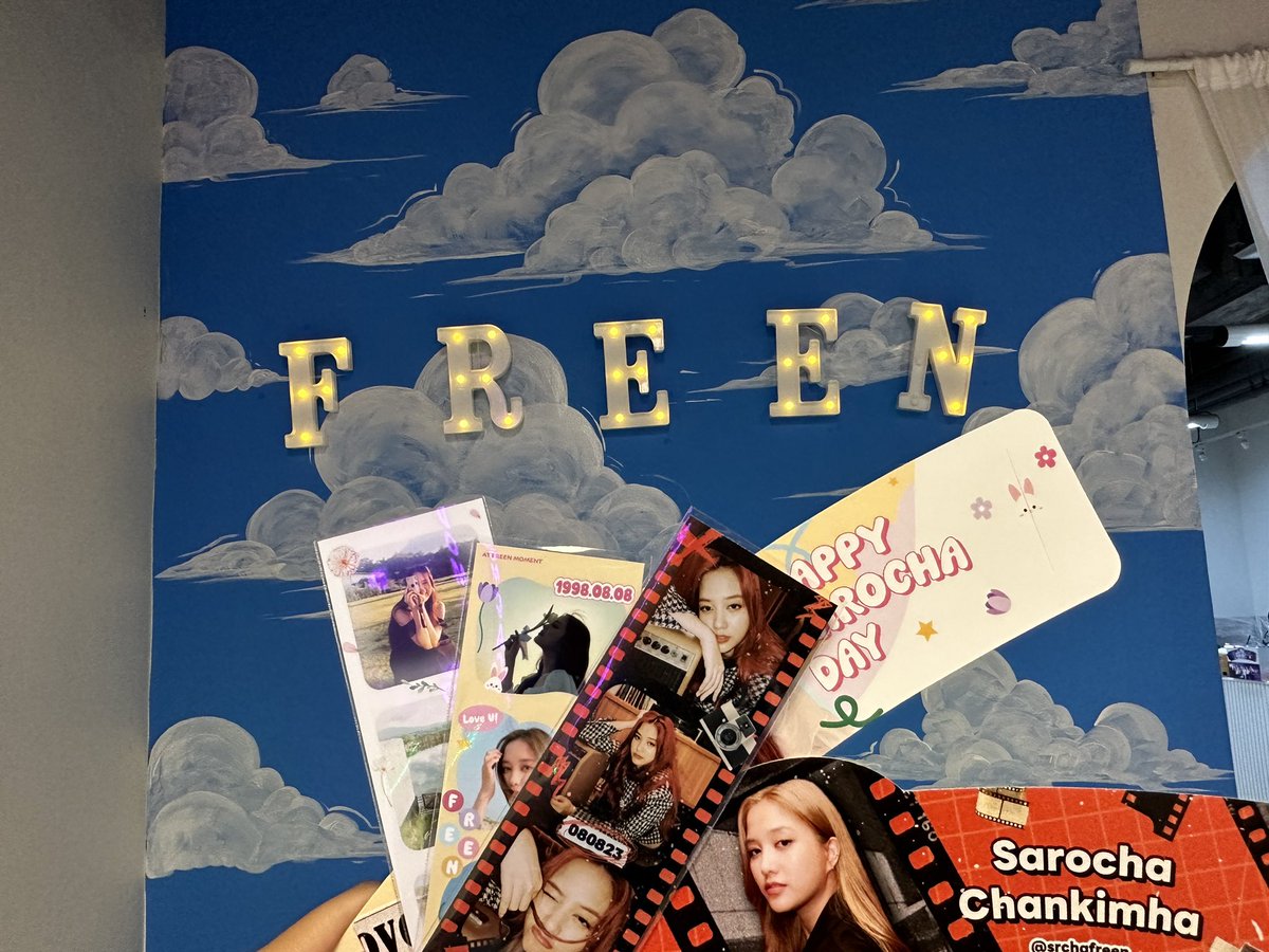 janjancheung13's tweet photo. 🤍🐰🌷🦋
Love U Always🫶🏻

#AtFreenMoment 
#srchafreen https://t.co/lIfoWqwye8