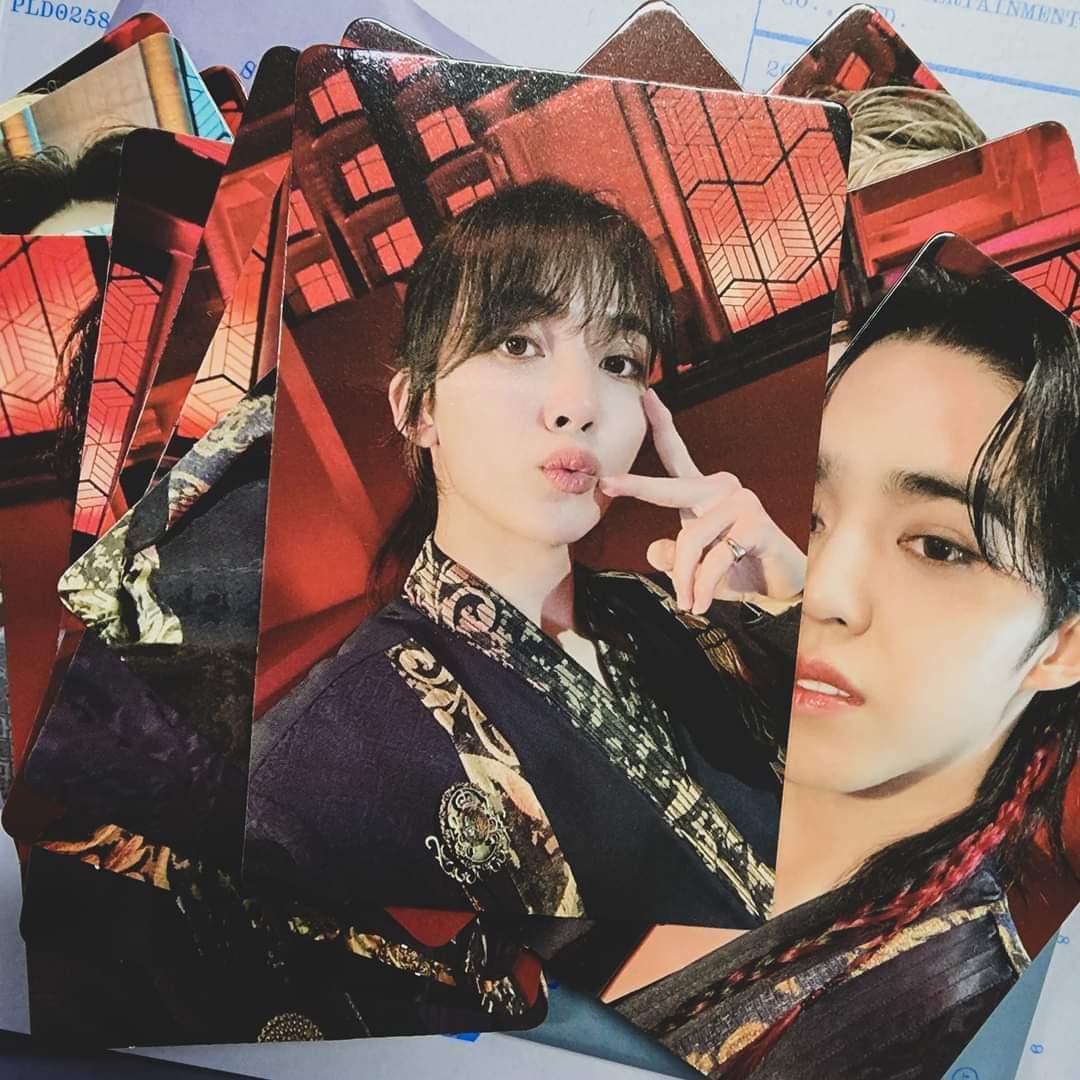 02ZHOUSE's tweet photo. RUSH ! 
wtb lfs ph — FML Jeonghan pc deluxe ver.

Can swap din sa Face the Sun DK/FML Minghao (carat ver)

— can do payo rin.
— 100 to 300 budget https://t.co/blJT7cEAPT