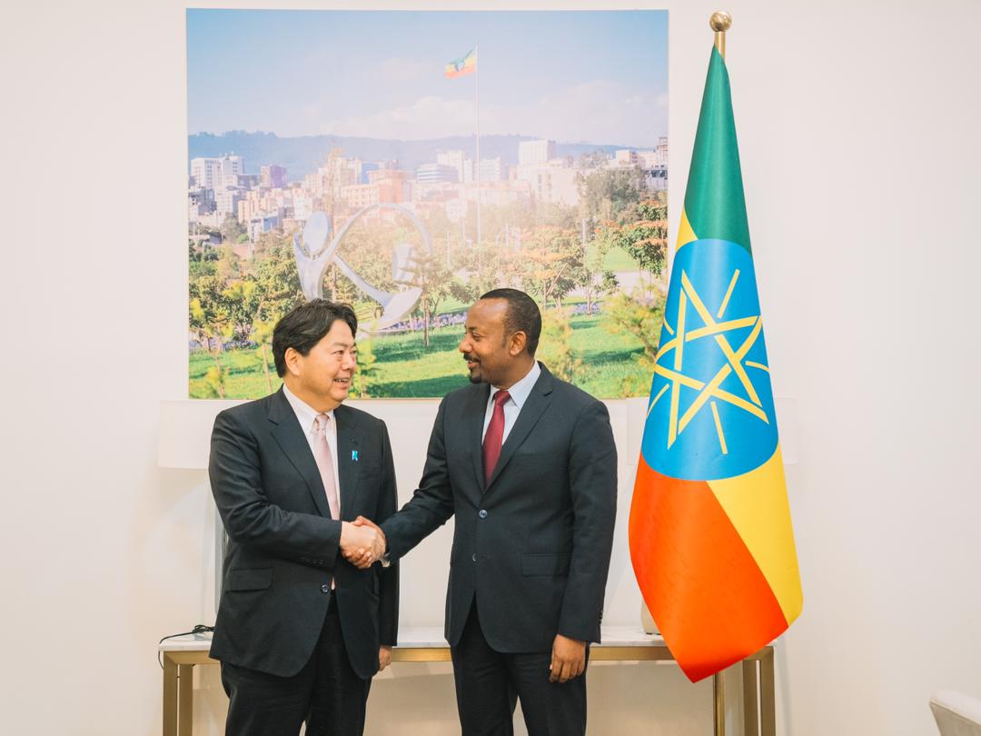 AbiyAhmedAli's tweet photo. I welcome to #Ethiopia Hayashi Yoshimasa, Foreign Minister of Japan. Ethiopia attaches great importance to its relations with Japan and remains committed to cooperate on issues of mutual interest. https://t.co/sn0jfexb8H