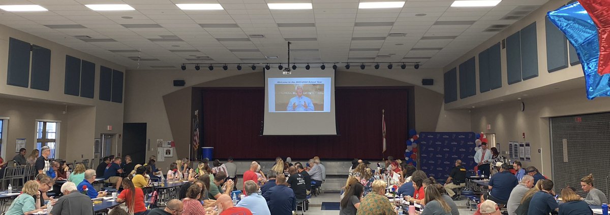 FivayHighSchool's tweet photo. Kicking off the 2023-2024 school year at Fivay High School! #SOARTOEXCELLENCE https://t.co/xdTWdlBmg0
