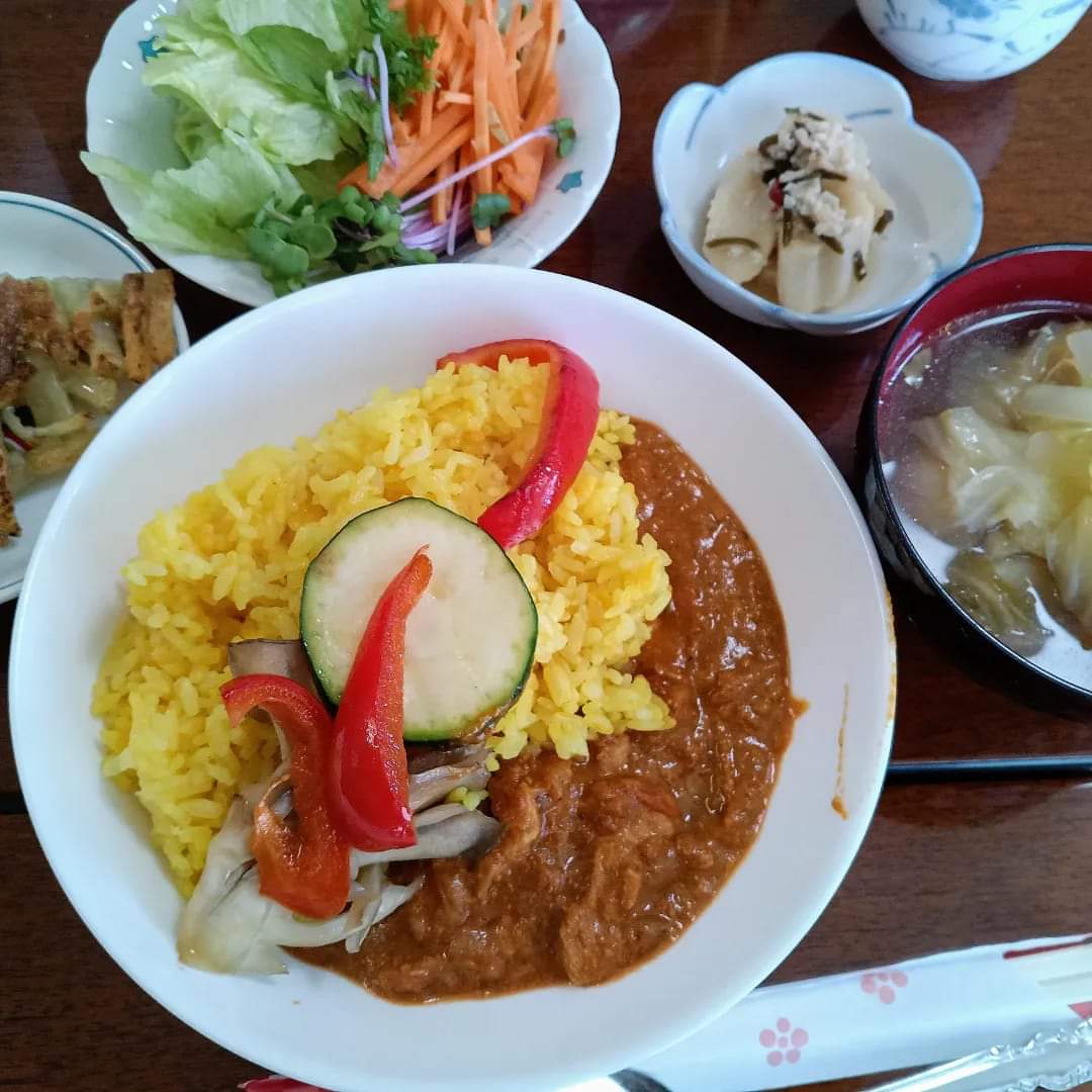 usagipink265's tweet photo. 夏野菜カレー♡サフランライスで😊💗💗 https://t.co/dTgJke3ibb