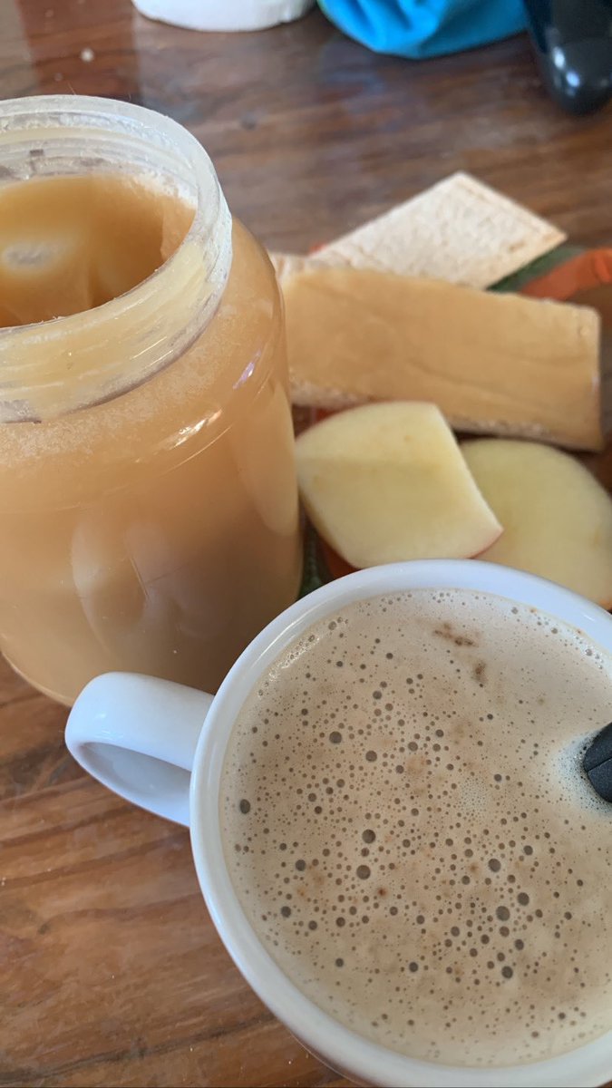 MaruLomas's tweet photo. Espumoso el café @Antesquenadie__  ♥️ https://t.co/ih3uACjnHq