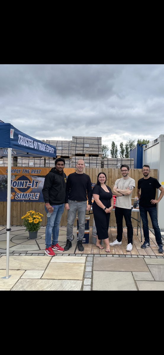 jointitPaul's tweet photo. Nice trade day with nice people at Nustone. Contractors very soon got to got to grips with the Joint-It Epoxy Grout Demos. Well done all ! https://t.co/Bm38vcDJCM