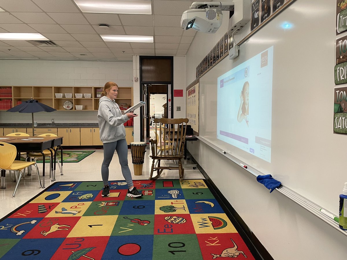 Welsley Jongko (@jongko_mbes) on Twitter photo I’m so proud of our new 1st and 2nd grade teachers practicing and perfecting their phonics lessons before day 1!! <a href="/MedlockBridgeES/">Medlock Bridge ES</a> I’m so proud of our new 1st and 2nd grade teachers practicing and perfecting their phonics lessons before day 1!! <a href="/MedlockBridgeES/">Medlock Bridge ES</a>