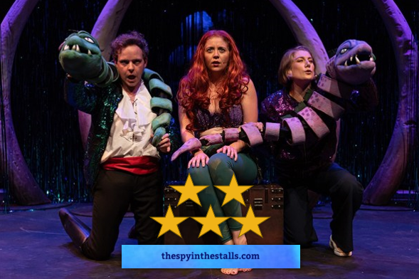 It's #ThrowbackThursday and here's a five star gem we first reviewed four years ago today at Edinburgh Festival Fringe UNFORTUNATE: THE UNTOLD STORY OF URSULA THE SEA WITCH 'Unfortunate is big, purple, fabulous, and perfect' Review - bit.ly/SITS_Unfortuna… 📷Matt Cawrey