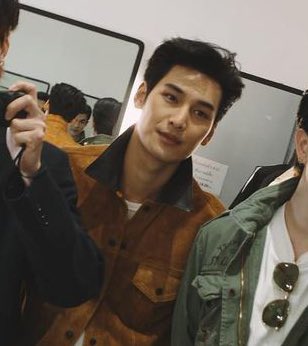 fouryellow_'s tweet photo. how many shirts that apo wears today ? 😭😭 

━ ♡ 
@Nnattawin1 #Nnattawin https://t.co/ZiU1kLvkXU