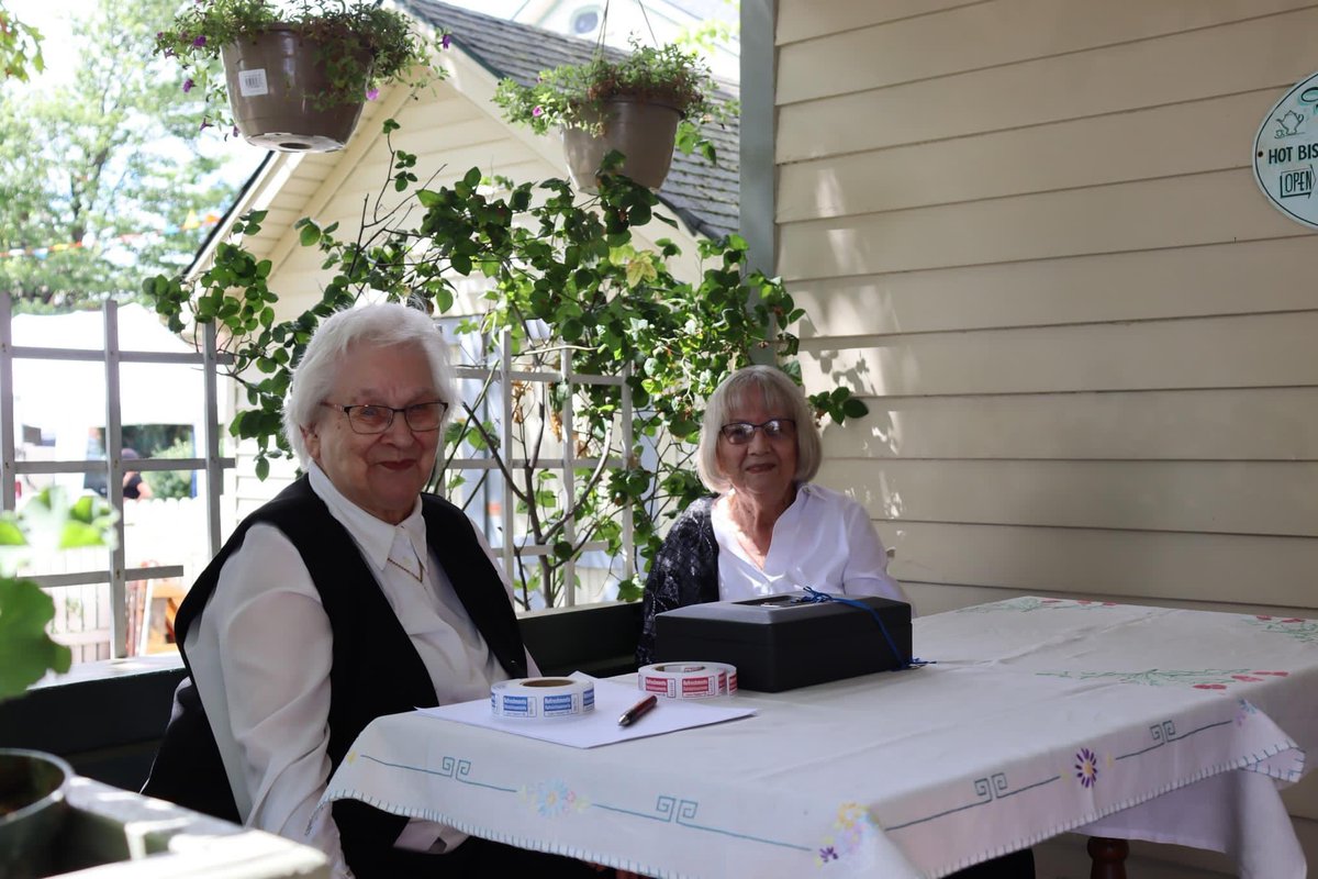 <a href="/ArabellaTeaRoom/">Arabella's Tea Room</a> is the perfect stop for a spot of tea this Canal Days  Festival! Enjoy delicious fresh baked biscuits, homemade jam, and a beverage for $7.00 all weekend long! Special extended hours on August 5th &amp; 6th, 1:00-4:00pm