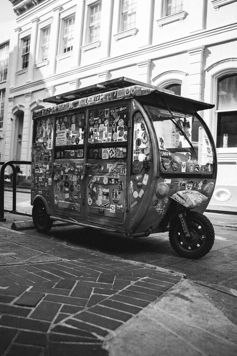 Street art in New Orleans

.
.
#sony #sonyalphagallery #sonyalpha  #sonyphotography #SonyA7IV #sonyalphagallery #photography #photooftheday #sonyimages #street #travel  #sigmaphoto #sigma  
#city #cityscapes #streetphotography #RAW #RAW_Mobile #Monochrome #raw_bnw #bnw