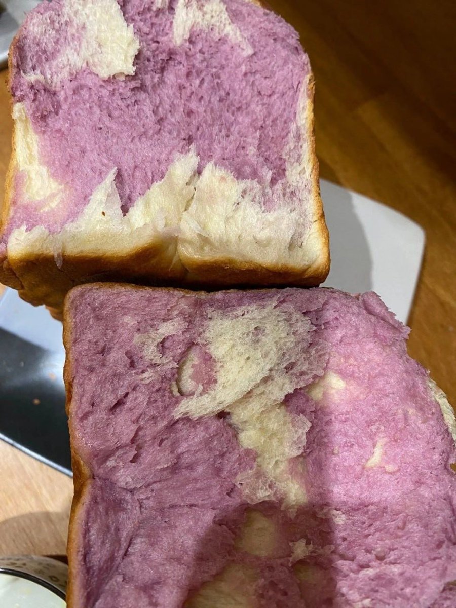 lixuee23's tweet photo. This kind of bread looks good, do you want to eat it?😊😊😊😊😊 https://t.co/HH0qLb1QpN