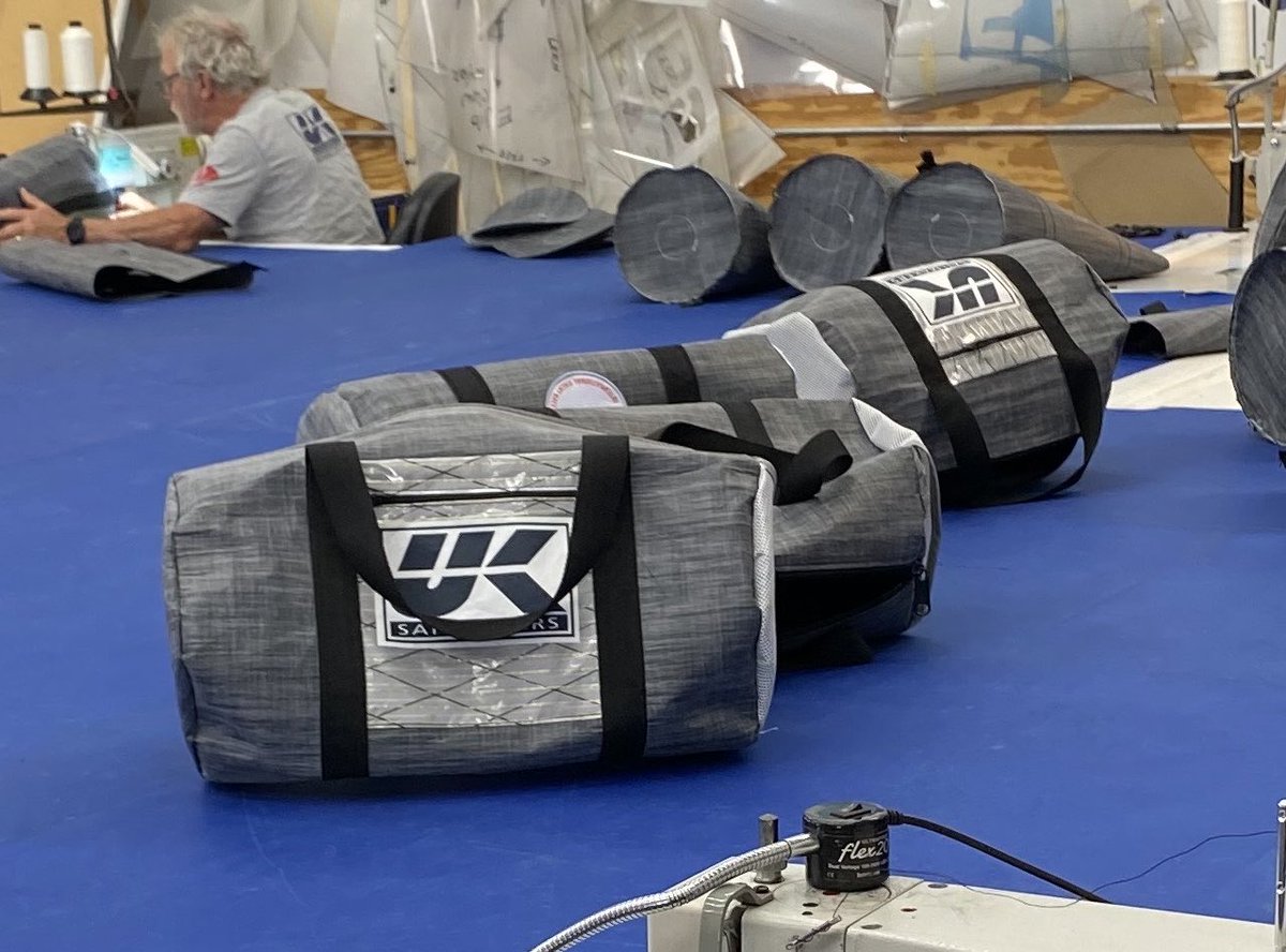 TransSuperior's tweet photo. UK, sales of Minneapolis made these beautiful bags. They accidentally got left at a free table at Barkers Island. If you have one or know of one, could you please return it to Barkers Island the bags are for the award winners in this year’s race. https://t.co/MjIhhqVSm5