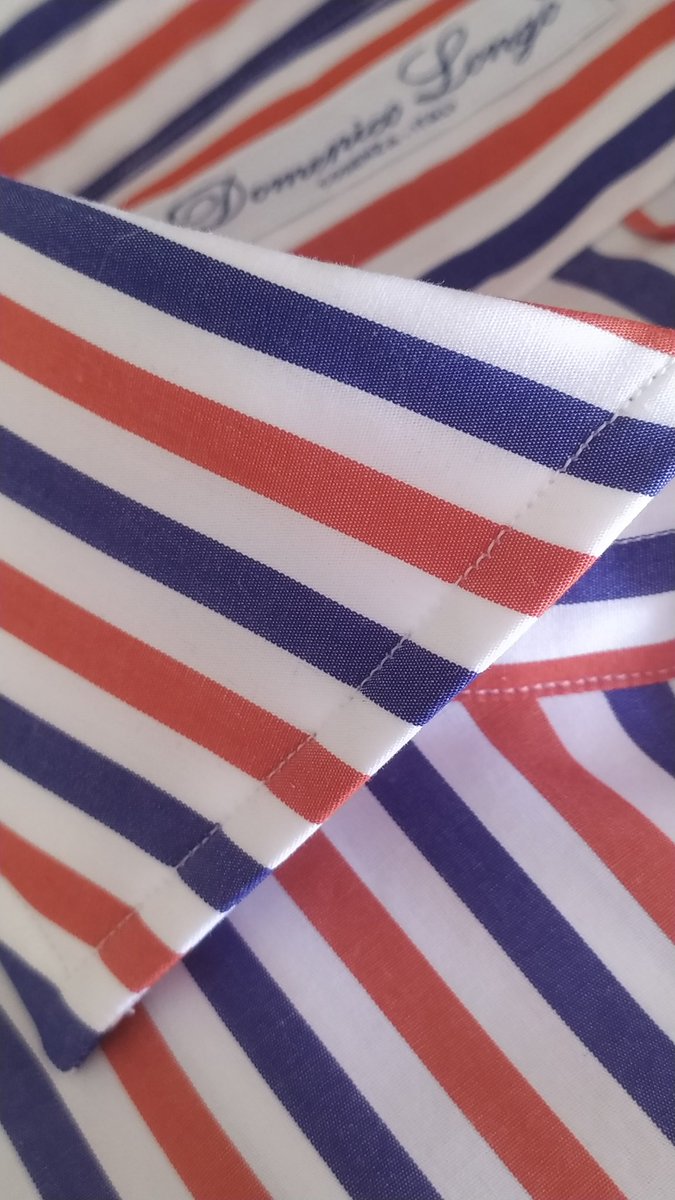 ShirtMakerItaly's tweet photo. Voglia di #camicia a righe . #sumisura . e in #bottegaartigiana  #ilcamiciaiodifamiglia realizza anche le Tue . https://t.co/nuCrnHy9Al