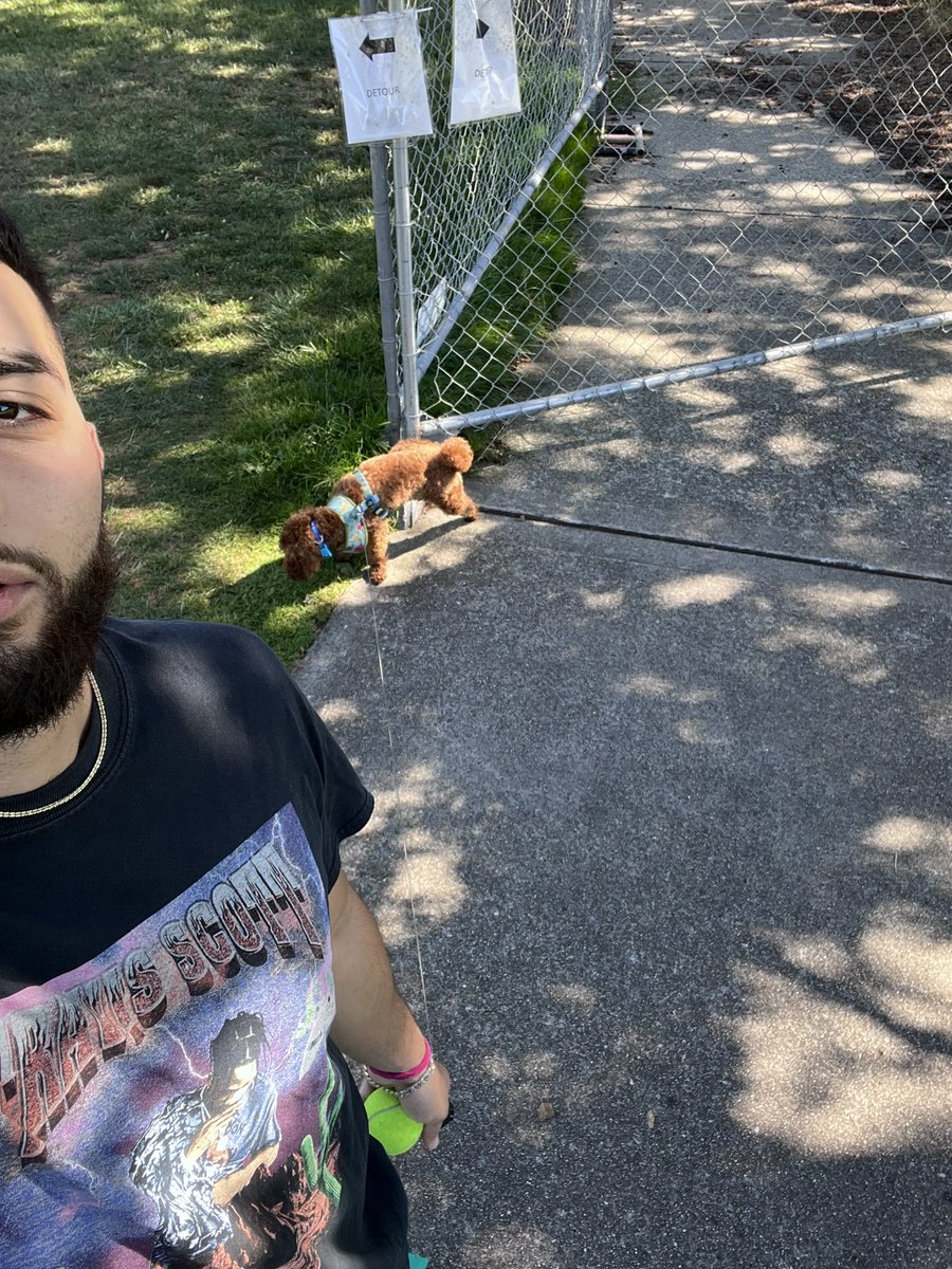 Mohamad07770's tweet photo. Market been opens at 6:30 I’m done by 8
I spend the rest of my morning with him then the gym right after
#StockMarket #simple #poweroftrading #OptionsTrading https://t.co/3kEHG1mPb4