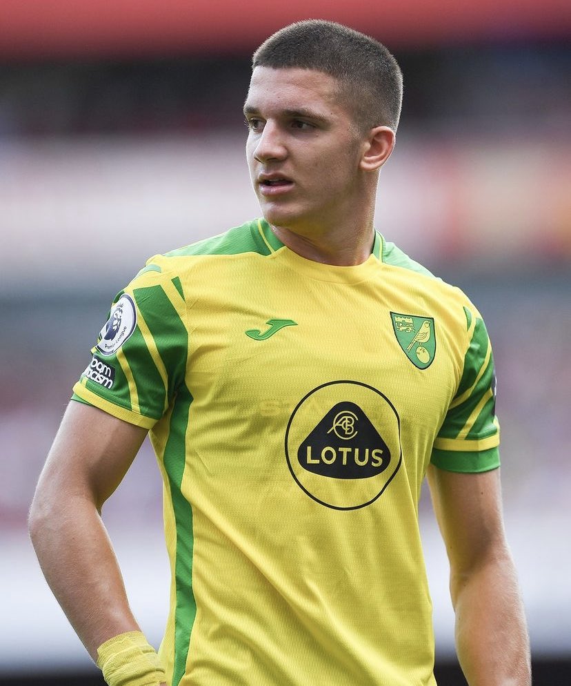 🚨Christos Tzolis has arrived in Germany for his loan move to Fortuna Düsseldorf from Norwich. 🟢🟡#NCFC