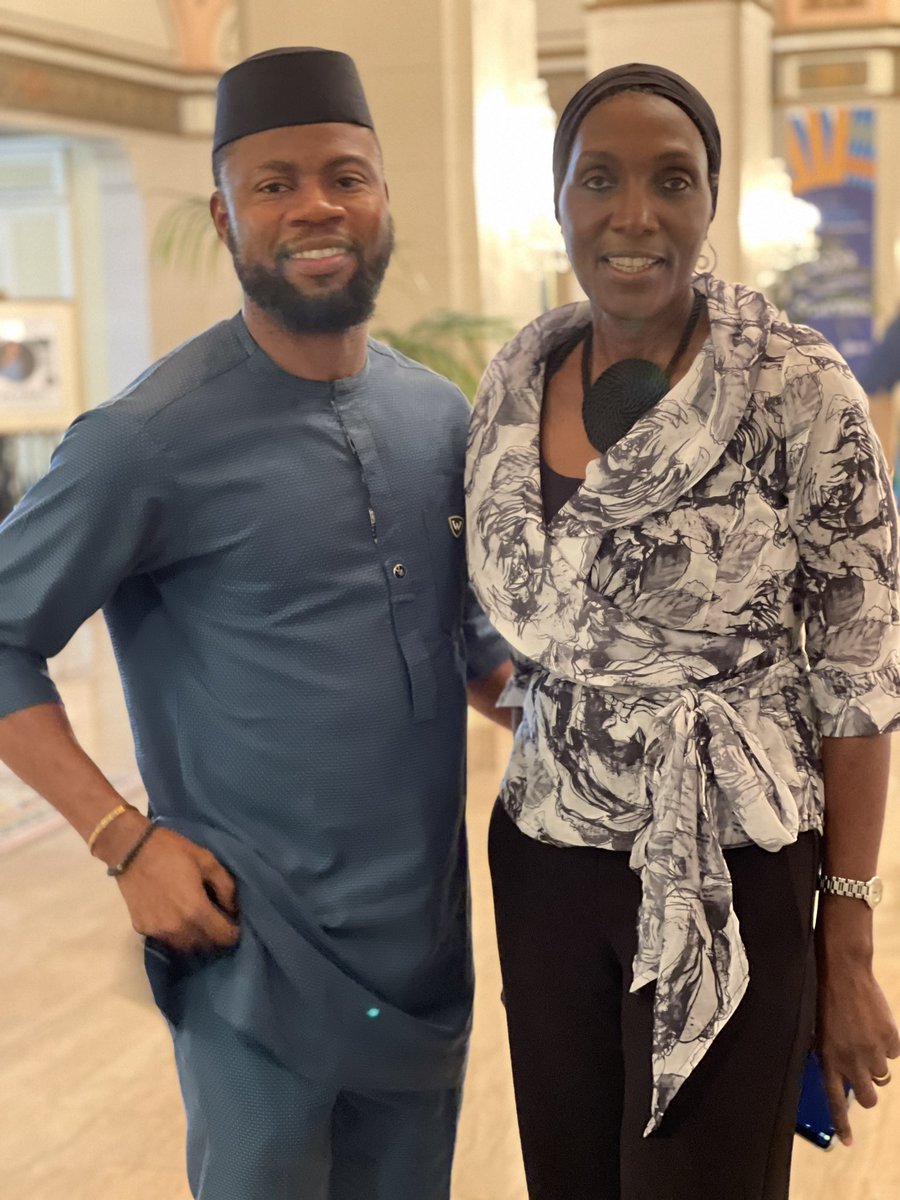 emmyuzoho's tweet photo. Stories matter because they are the tools to change narratives. We need to tell the stories of Africa better.. we need to change the narrative ~ @mokymakura. @mokymakura speaking on the Power of Storytelling during the @WashFellowship Summit . #YALI2023 #MWF23 https://t.co/ZrqIB9GXiP