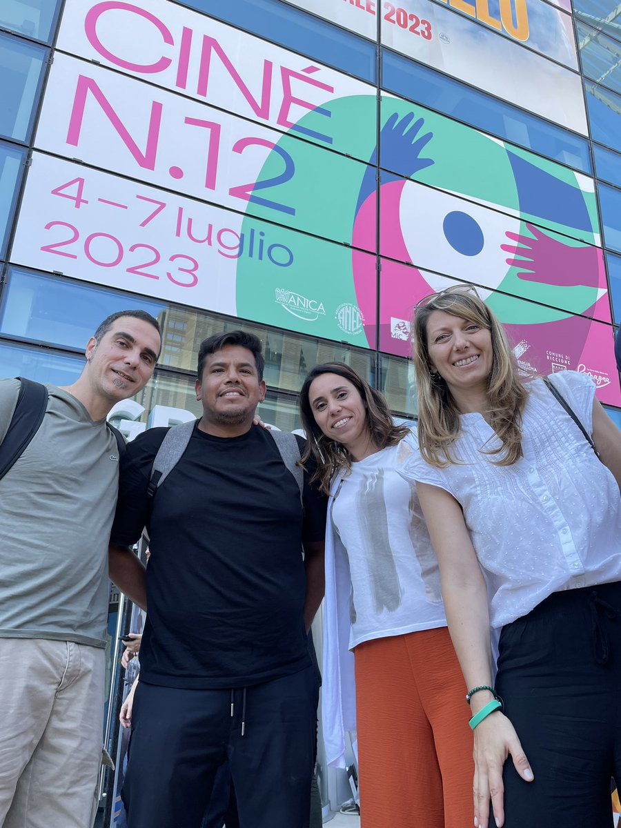 Deluxe Spain tweet media