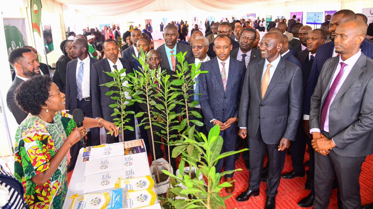 jpokwiri's tweet photo. 3/3: Konza Technopolis offers a diverse range of investment opportunities and is actively seeking collaborations through strategic partnerships to accelerate the growth of the Technopolis. https://t.co/ulJcWWge2V