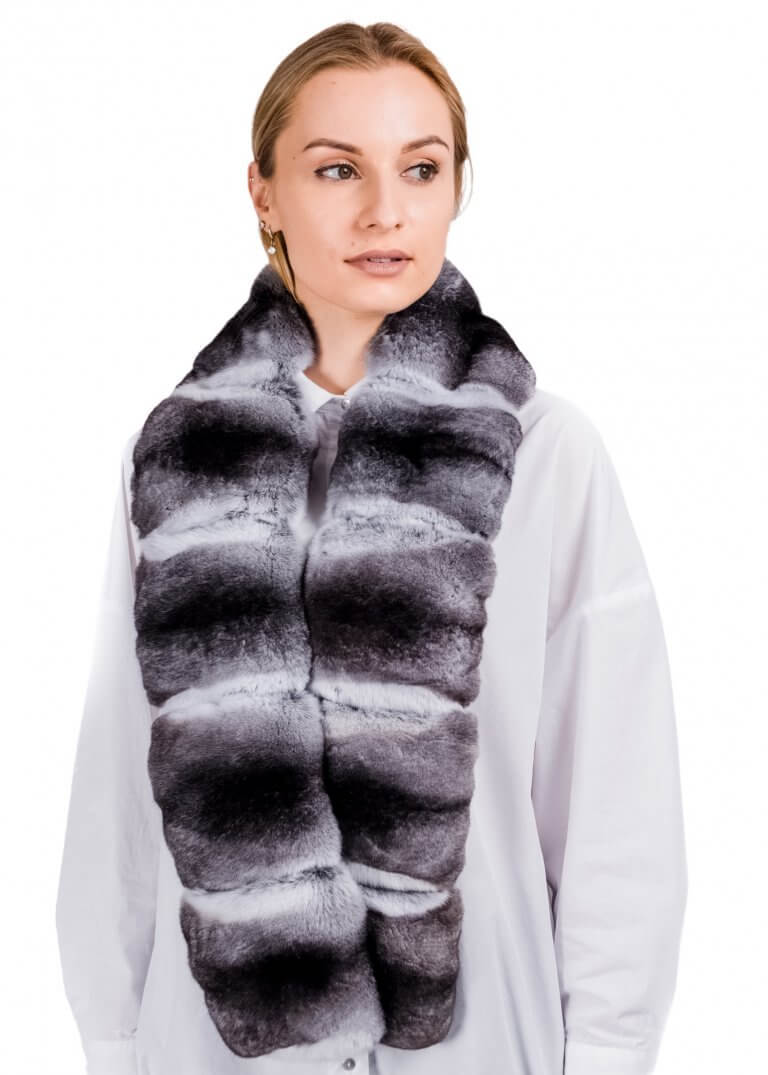 FurForYou's tweet image. This luxurious genuine chinchilla fur scarf will have you looking stylish and chic all winter long. This is no ordinary fur scarf; its made from the highest quality ethically sourced chinchilla fur, ensuring it’s soft to the touch and incredibly warm. FurbySD.com