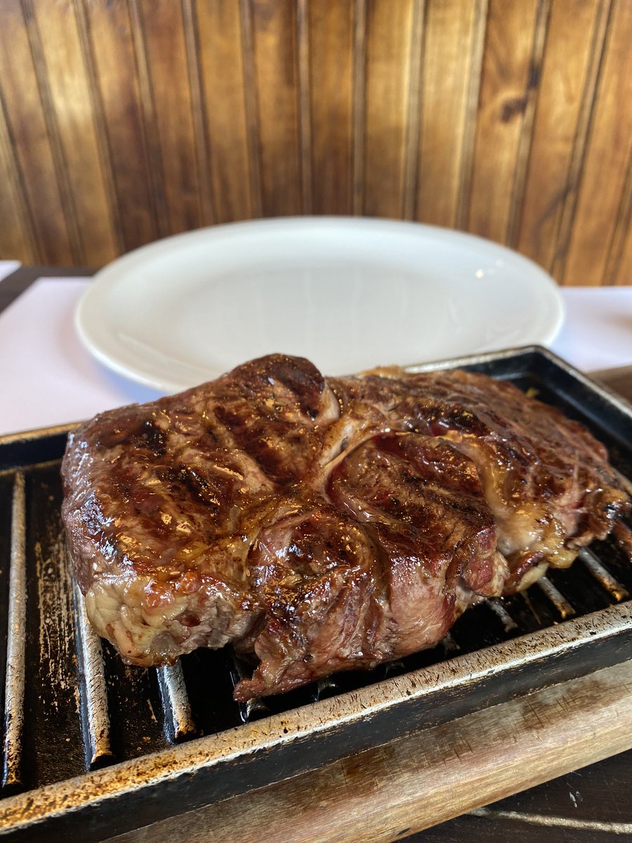 leyprimera's tweet photo. Ojo de bife. Mediodías de Ley! https://t.co/cuJC4Xycxn