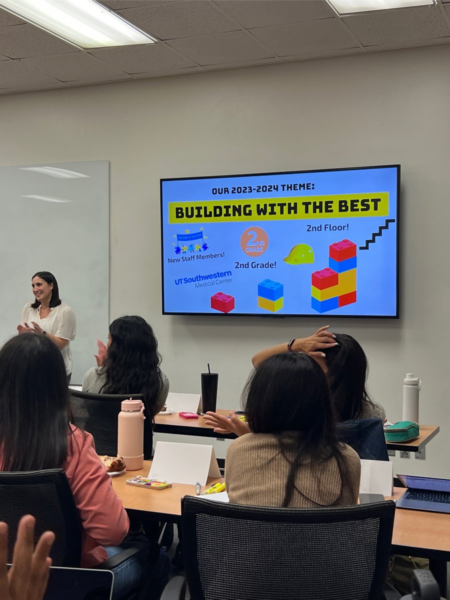 DISDBiomed's tweet photo. We are building with the best! Our DNA is built on our strengths! A great day of learning at the UTSW south campus. #sciencestartshere! #buildingwiththebest! @drgplus1 @utswnews https://t.co/N6KcSNMDzb
