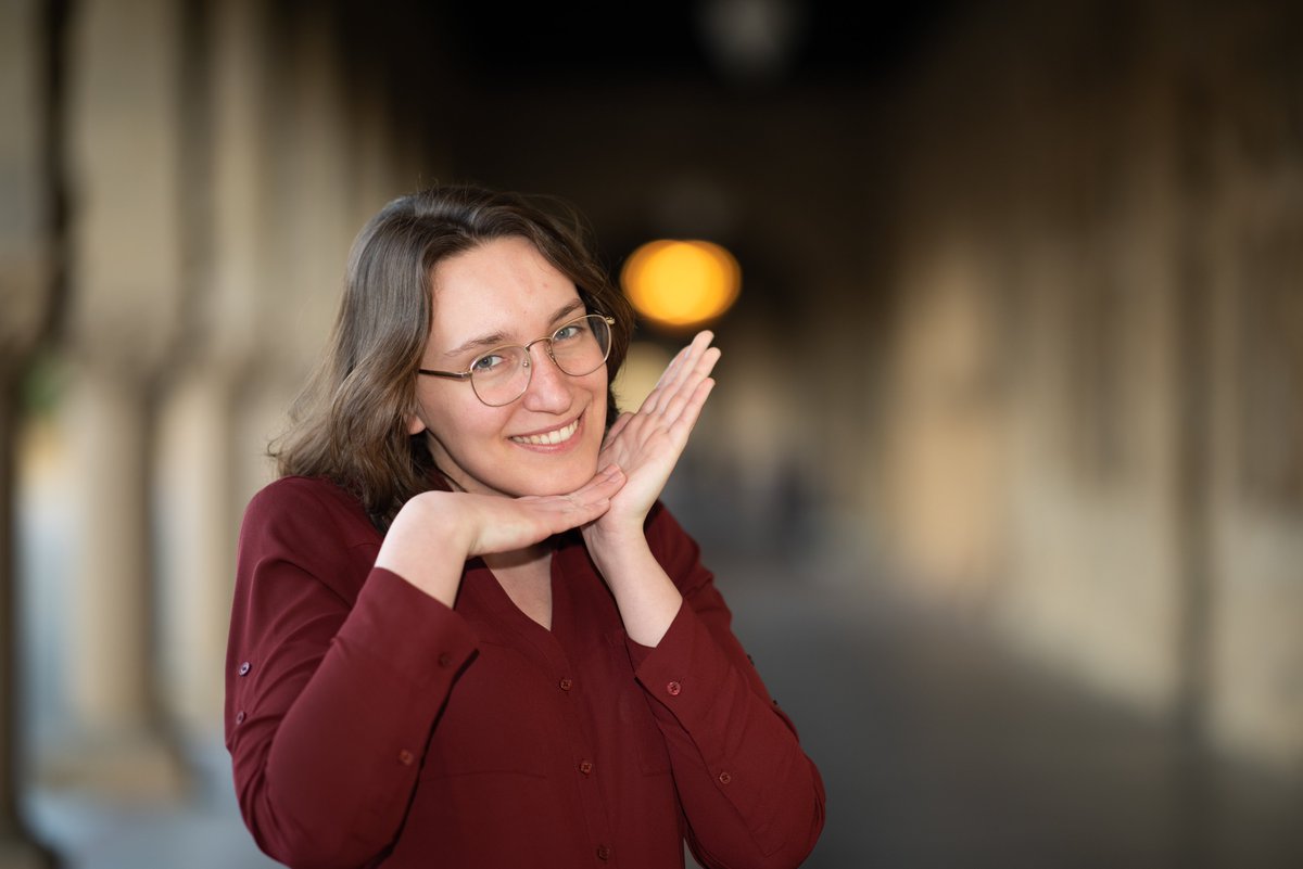 du_bois_lab's tweet photo. This week’s lab spotlight is on third year Liz Park! While she isn’t leading #TeamSaxitoxin, she likes to produce high quality memes and make improvements to Stanford as co-chair of the GSC. We can all thank Liz for resurrecting the Stanford Shopping Express! @ElizabethRPark https://t.co/qkhxDRSWxE
