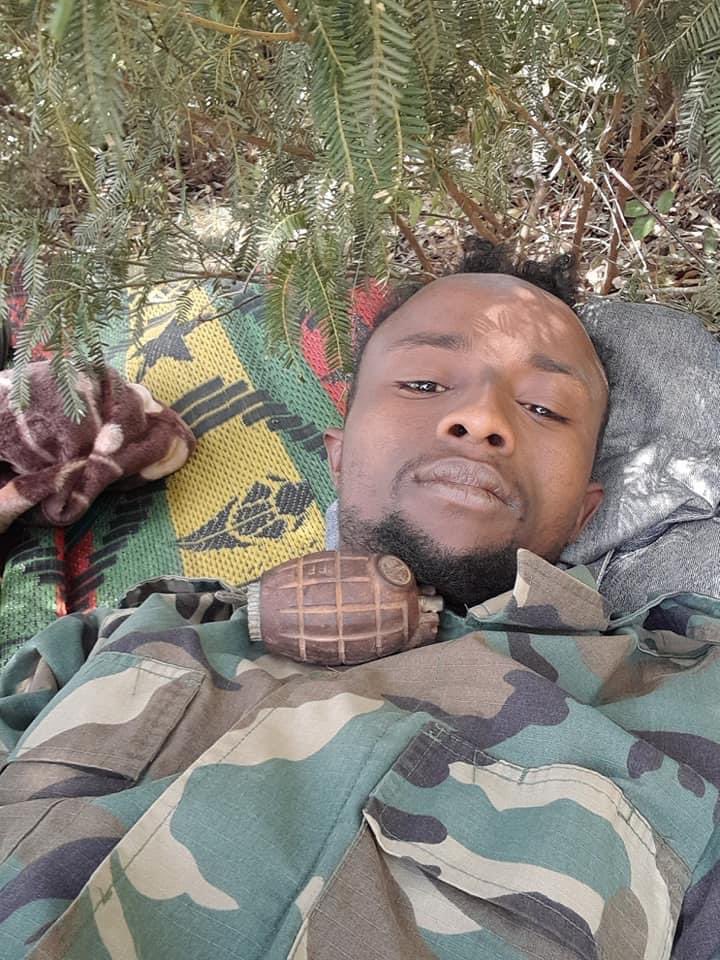 Osman45185162's tweet photo. Sababay sababay Musa sababay in Ciidankii qaranku kala saftay oo ninba ninkiisa garabka ku hayo iyo in badan oo kale oo ka fadhiisatay oo tiri dhiig muse u daadin mayno iyo godka uh somaliland ku ridayo ka qayb qadan mayno. https://t.co/XUkMO191nz