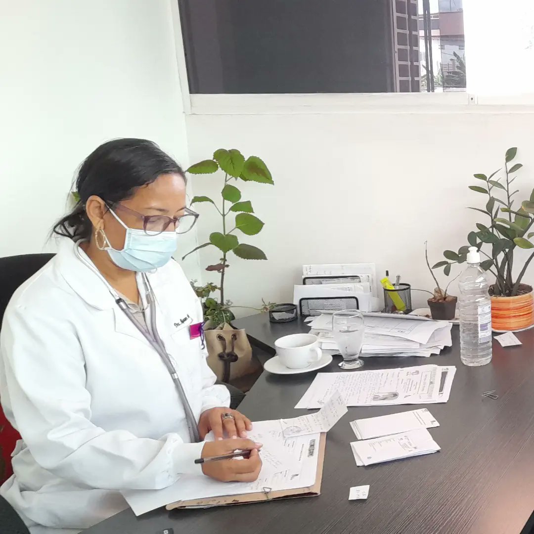 Los niños son prioridad para la revolución bolivariana por lo tanto el gobierno de Nicolás Maduro en articulación con el gobernador Ángel Marcano promueven mediante el programa SAIM del Instituto Mamá Rosa la consulta de pediatría.
#YoAlzoMiBandera