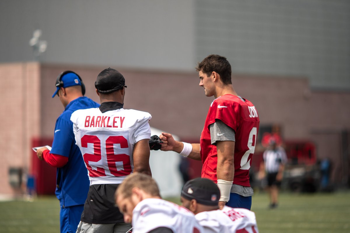 nikkir3nee's tweet photo. My career started with a camera at a Giants training camp, felt good to go back 🥹 https://t.co/f7WTViDHnw