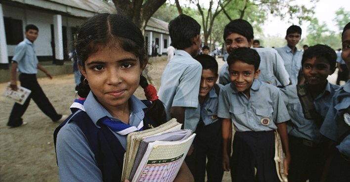 mehdi_ansar's tweet photo. Donot help children by employing then, Help them Learn not earn.
#LearnNotEarn https://t.co/l4QrUE1CxZ