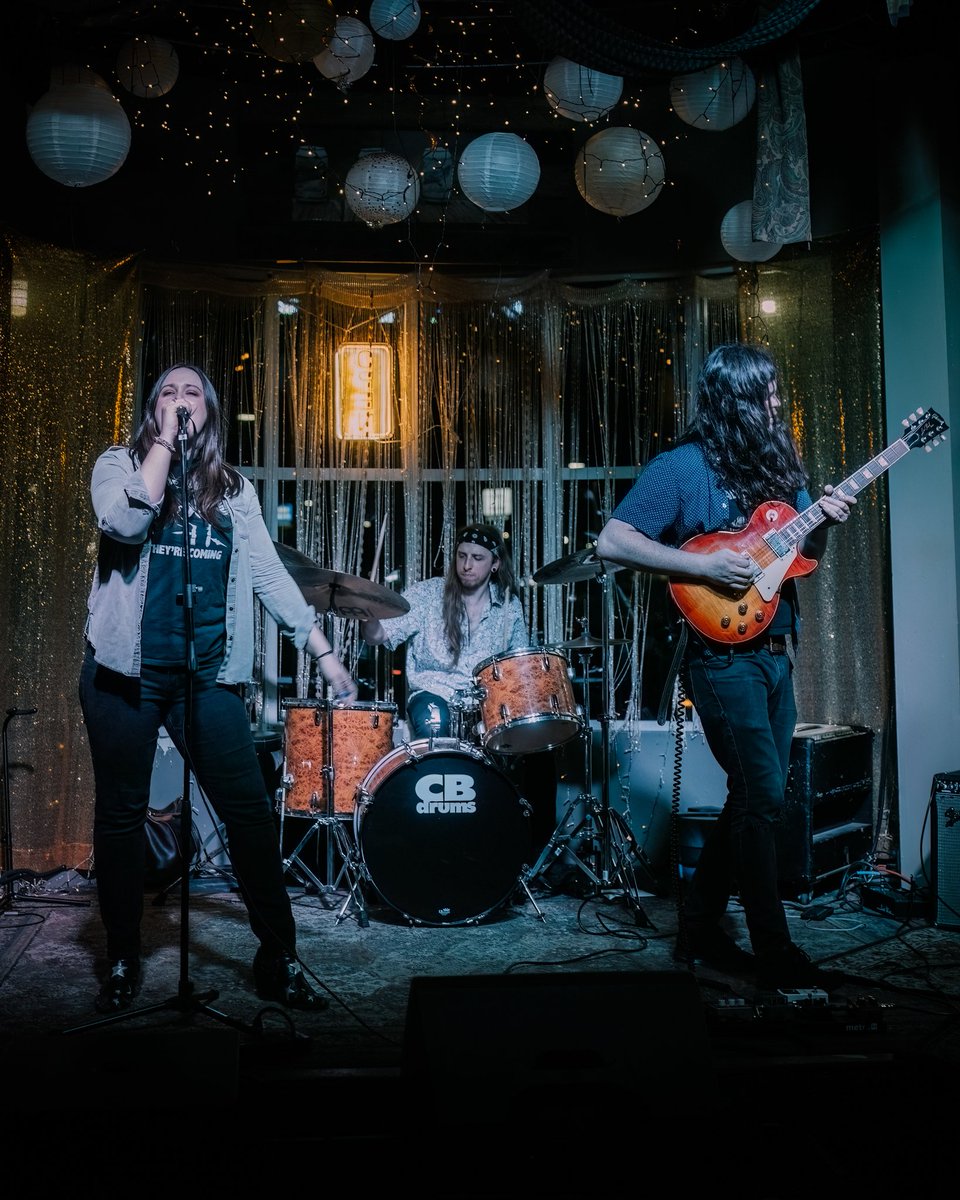 KVAvisual's tweet image. Year of October