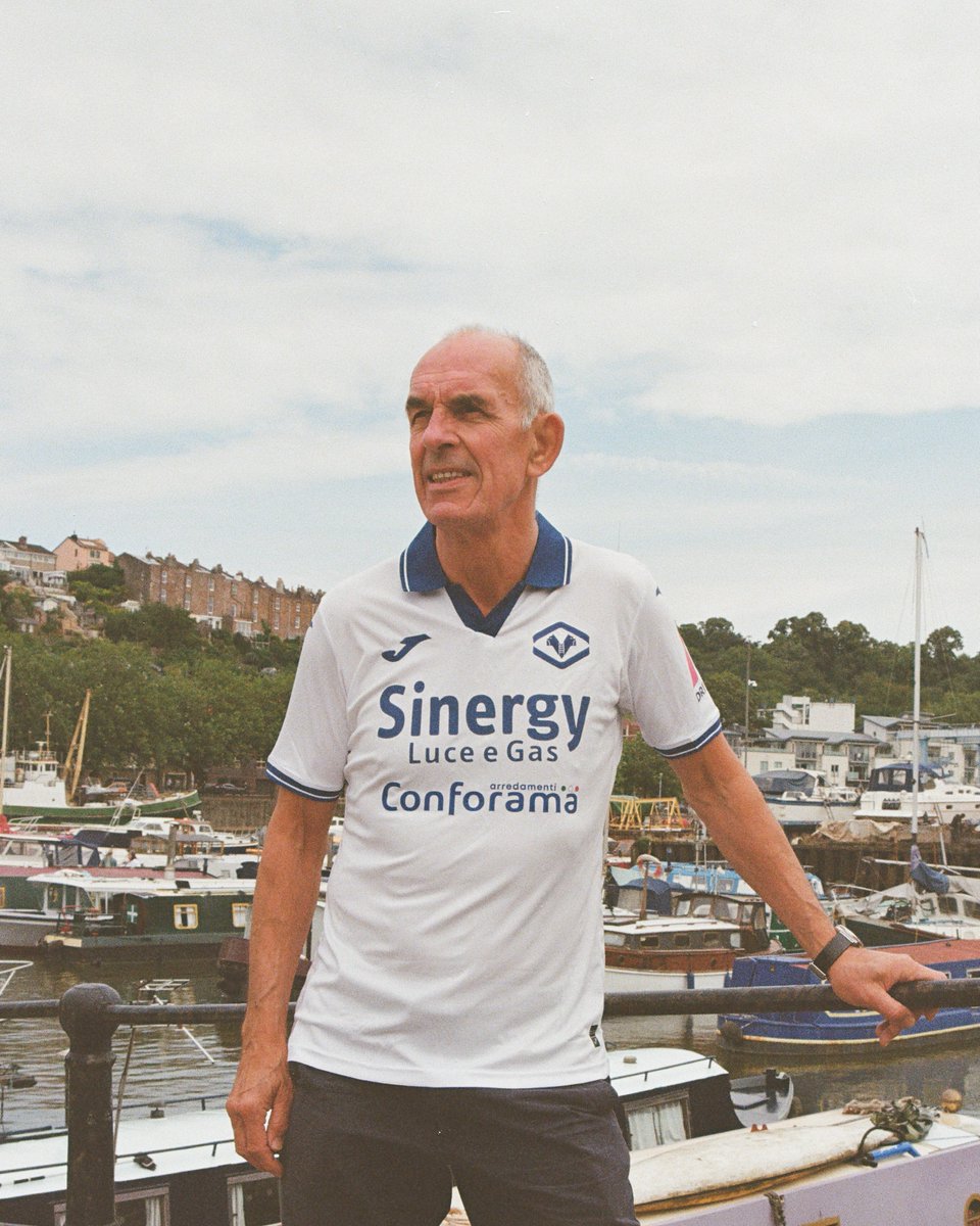 HellasVeronaFC's tweet image. JOE JORDAN X HELLAS VERONA FC

#ThirdKit #JomaVerona #HVFC @JomaSport @JomaItalia