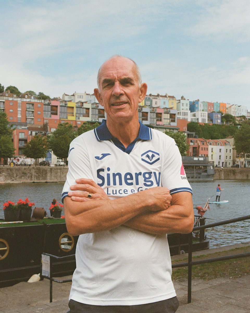 HellasVeronaFC's tweet image. JOE JORDAN X HELLAS VERONA FC

#ThirdKit #JomaVerona #HVFC @JomaSport @JomaItalia