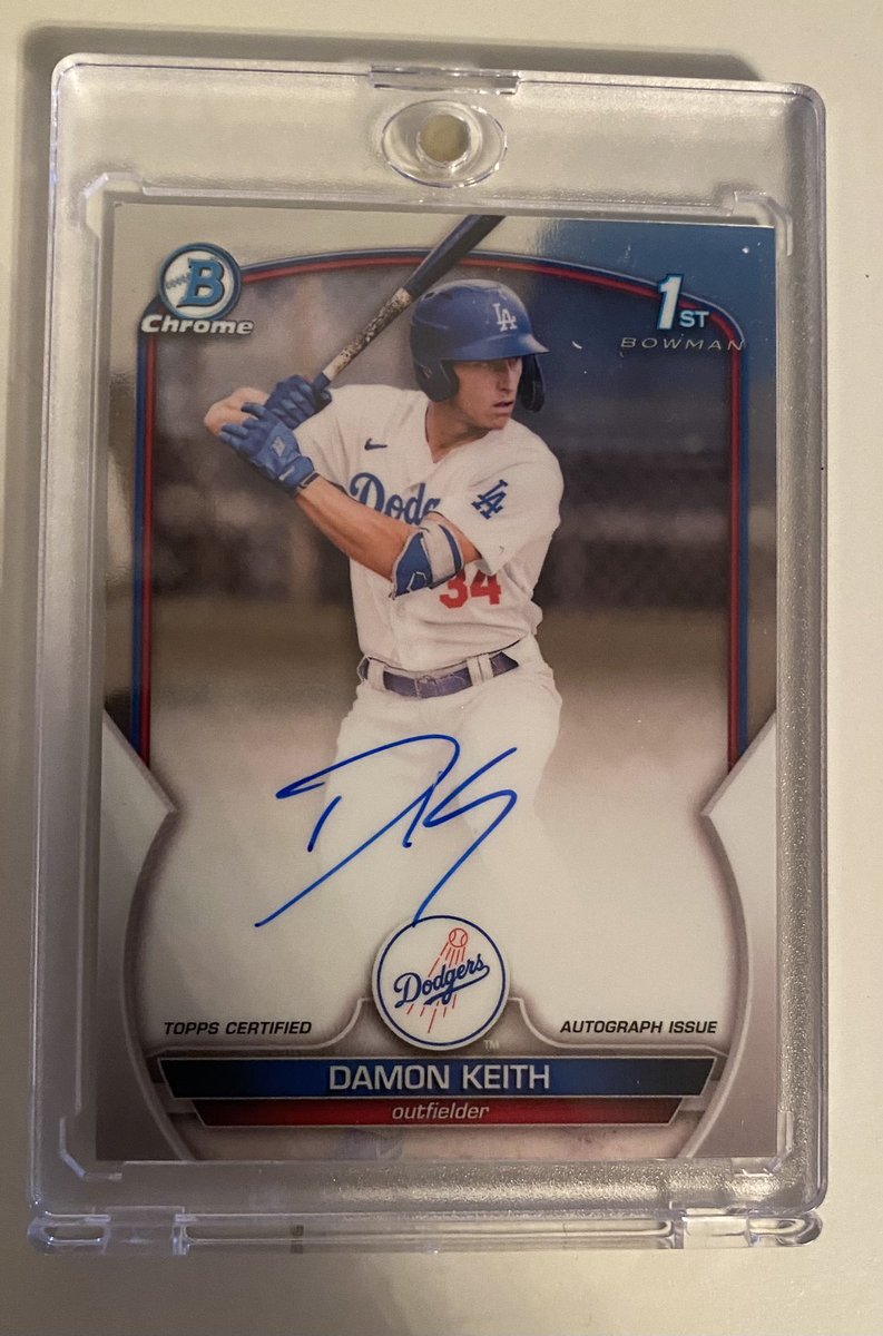 Dromani33's tweet photo. Hey another auty! @CardPurchaser https://t.co/b9txwRmnyD