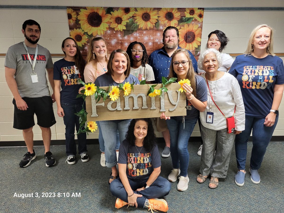 Ready for a great year with this AMAZING Sped Team! #PlantingSeedsGrowingLeaders #KleinFamily
<a href="/KuehnleKISD/">Kuehnle Elementary</a> 
<a href="/KleinISD/">Klein ISD</a>