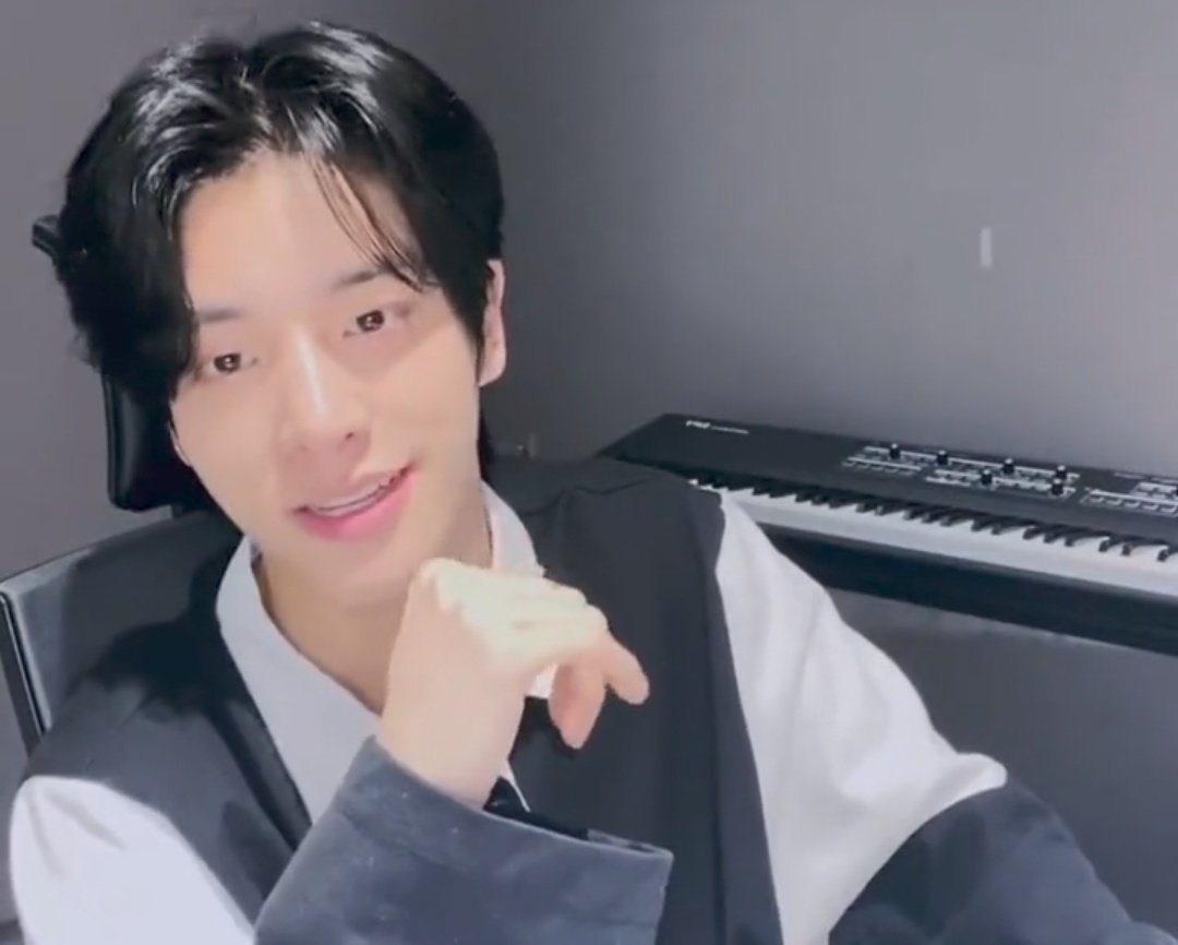 jaeyundoII's tweet photo. you were wonderful, sure thing 🤍 https://t.co/9I3L7y0Wzy