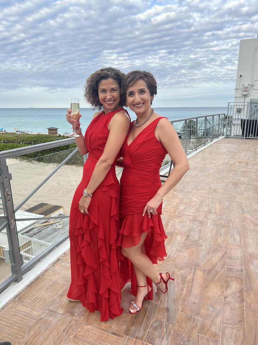 🎉Happy Birthday to my ⭐️ friend & @ScrubsNHeels partner @IBD_Afzali 👠Your drive & passion to empower #WomenInGI are inspiring ! Have a fabulous celebration & keep shining w #GutsGritNGlam ! 🥂To many more innovation, disruption & accomplishments #BossLady !